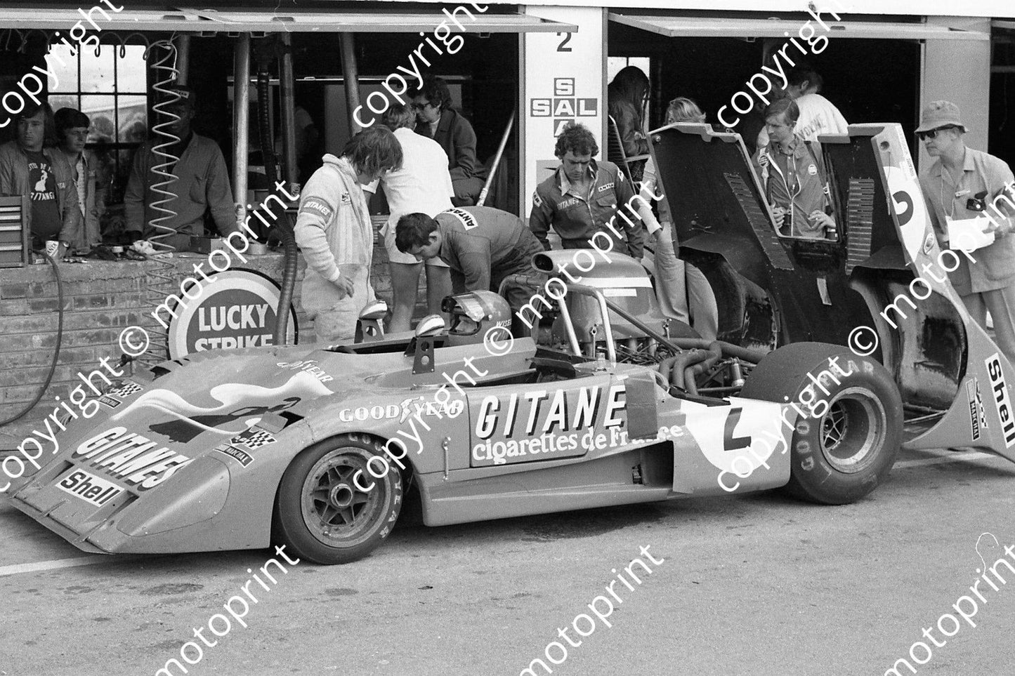 1973 9 hr 2 Lola T282 Wisell Lafosse behind car (permission Roger Swan)