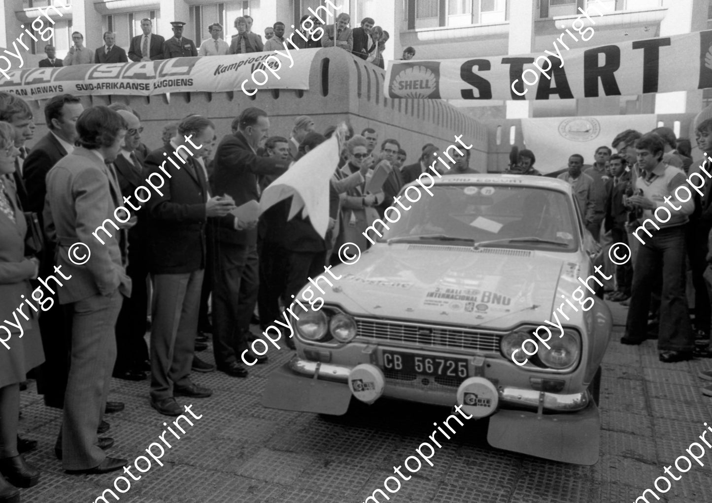 1973 BNU 15 1109 Elbie Odendaal, Christo Kuun Escort start (courtesy Roger Swan) (18)