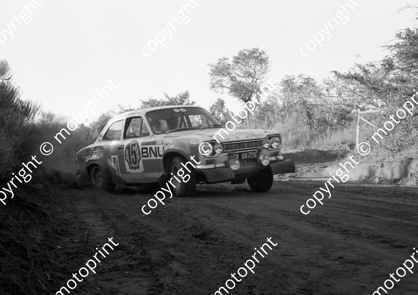 1973 BNU 15 1116 Elbie Odendaal, Christo Kuun Escort (courtesy Roger Swan) (16)