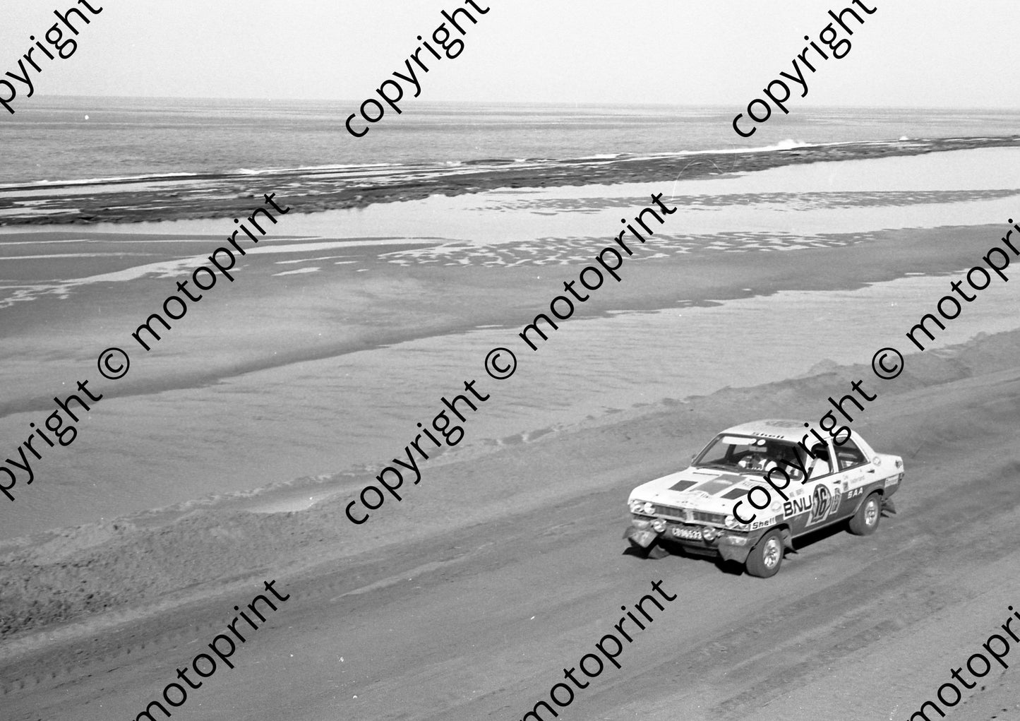 1973 BNU 16 1116 Louis Cloete, Mike Hooper Chev Firenza (courtesy Roger Swan) (11)