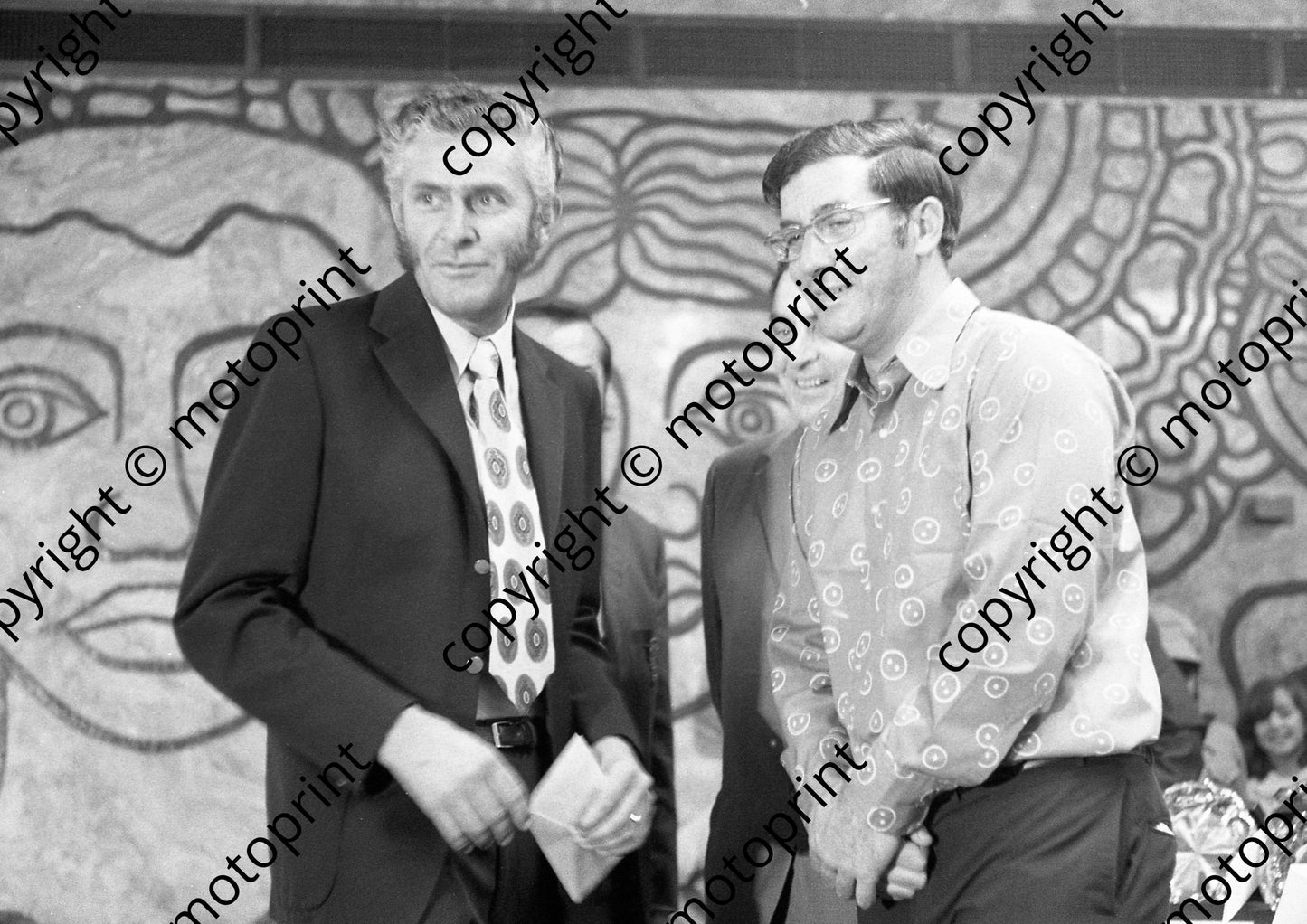 1973 BNU 16 1120 Louis Cloete, Mike Hooper prizegiving(courtesy Roger Swan) (15)