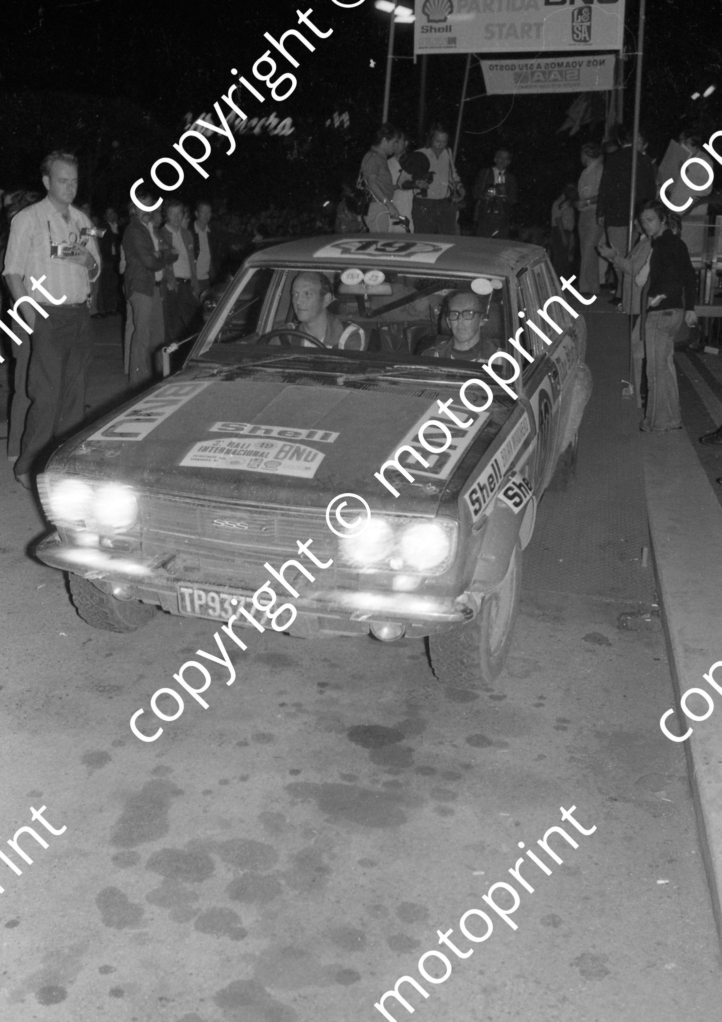 1973 BNU 19 1118 Neels Vermaak, Spotti Woodhead Datsun 1800SSS (courtesy Roger Swan) (19)