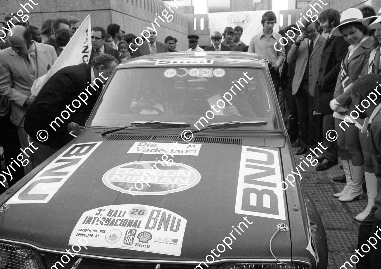 1973 BNU 26 1110 Omri Prinsloo, Franz Boshoff Datsun start (courtesy Roger Swan) (7)