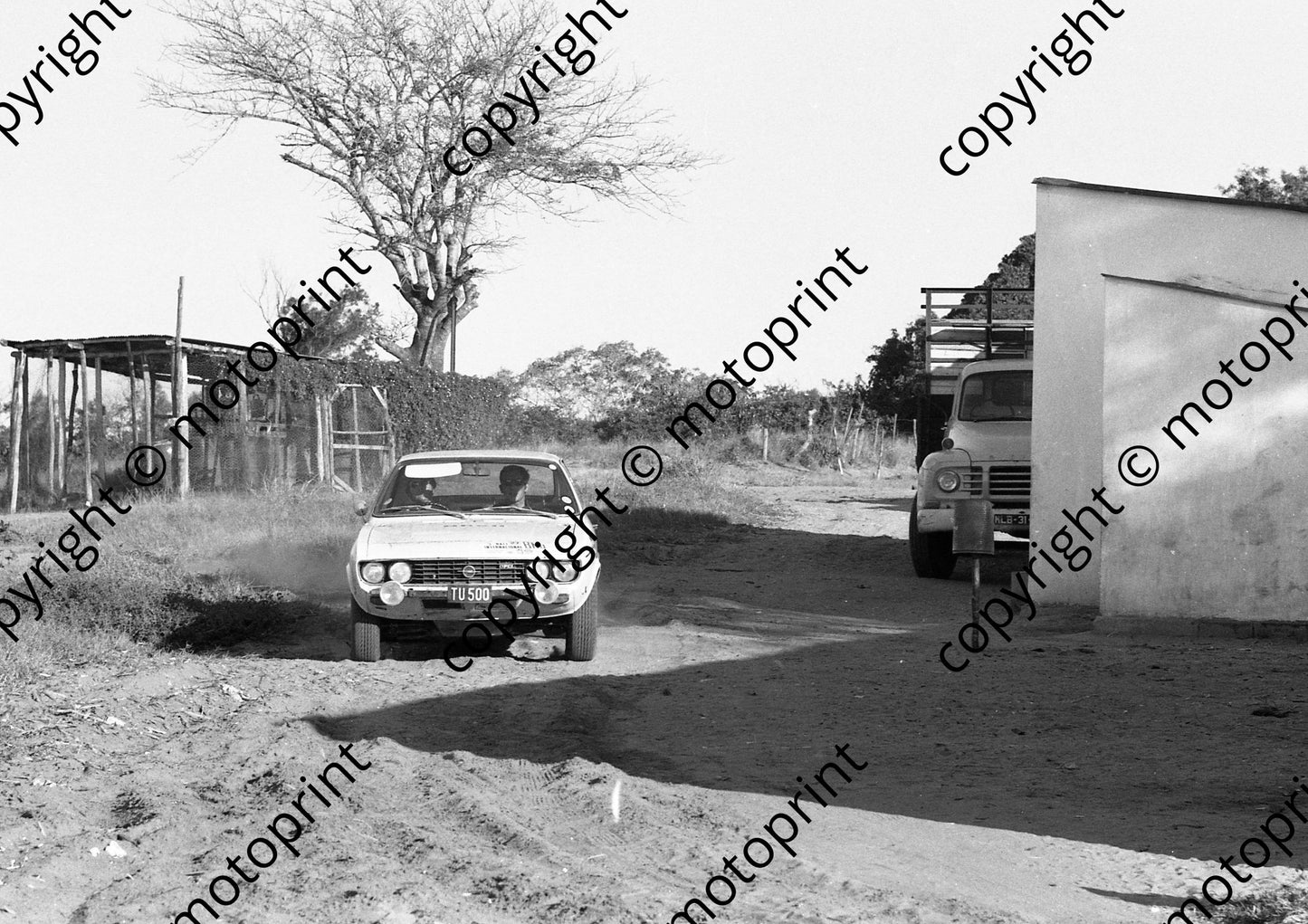 1973 BNU 27 1112 (courtesy Roger Swan) (35)