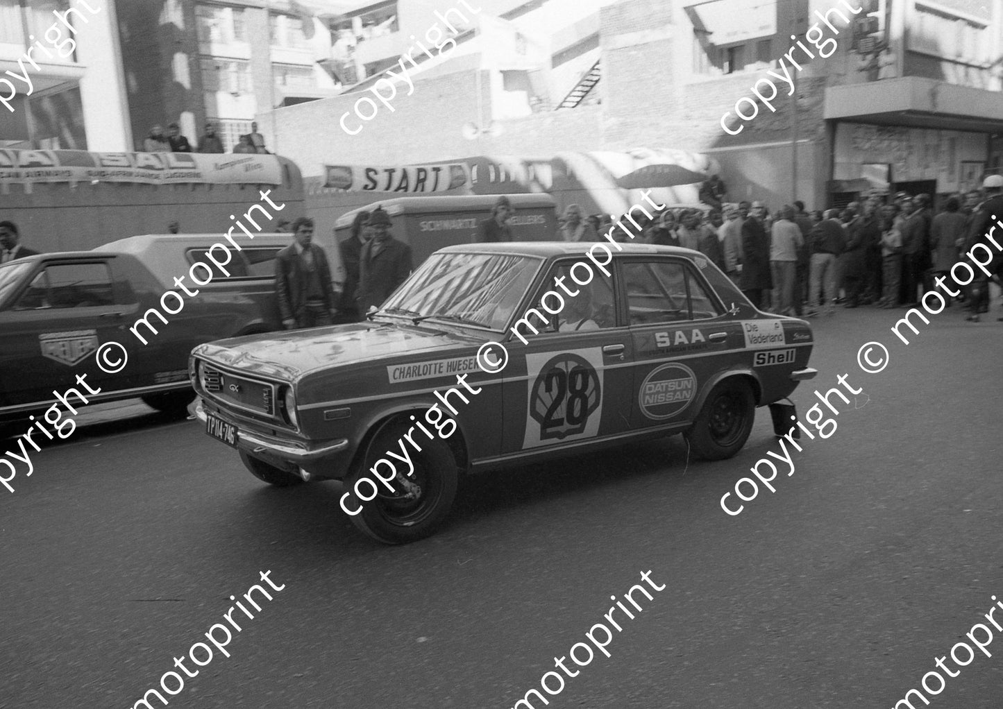 1973 BNU 28 1110 Oda Dencker-Anderssen, Charlotte Hueser Datsun 1200GX (courtesy Roger Swan) (16)