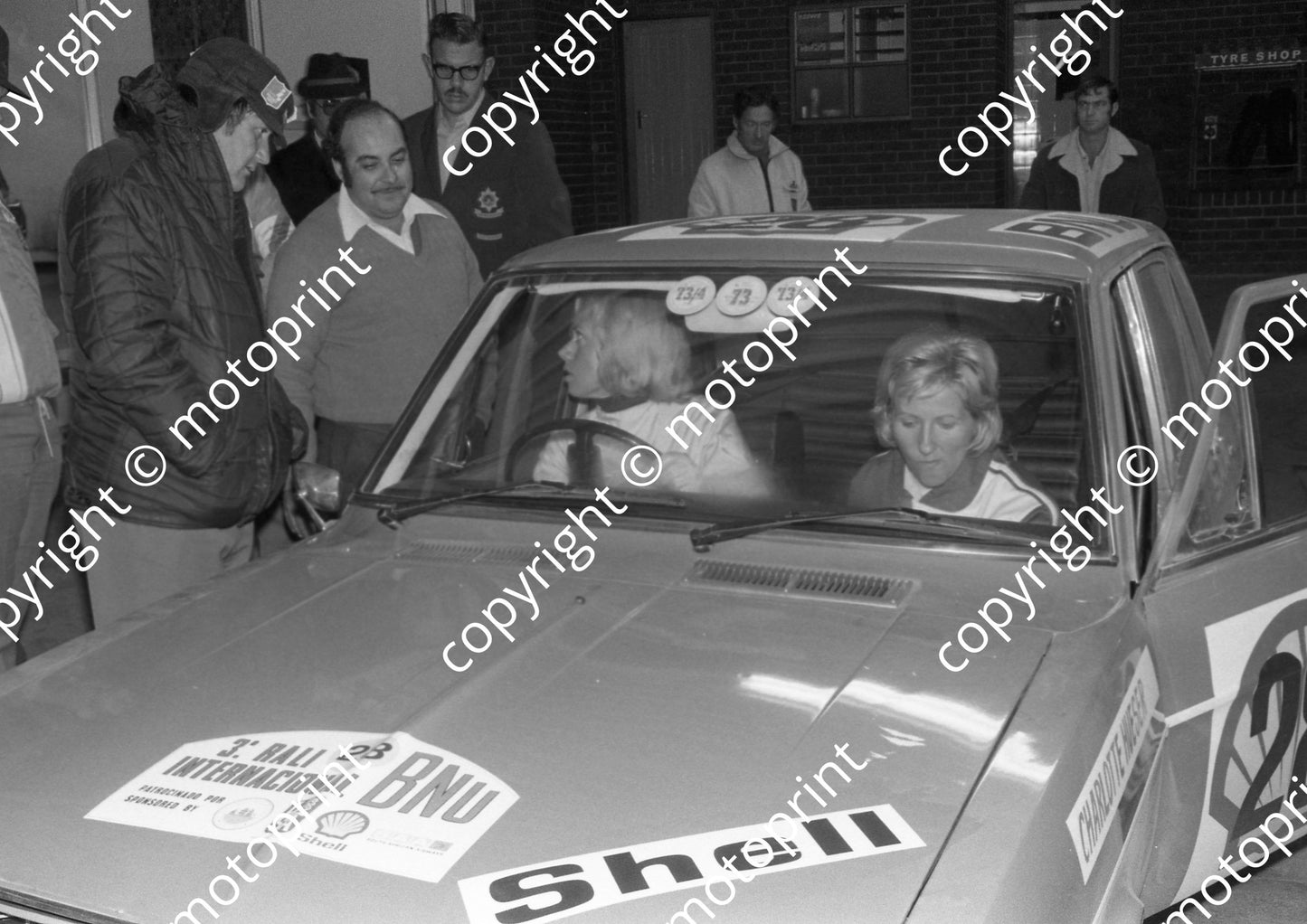1973 BNU 28 1119 Oda Dencker-Anderssen, Charlotte Hueser Datsun 1200GX (courtesy Roger Swan) (23)