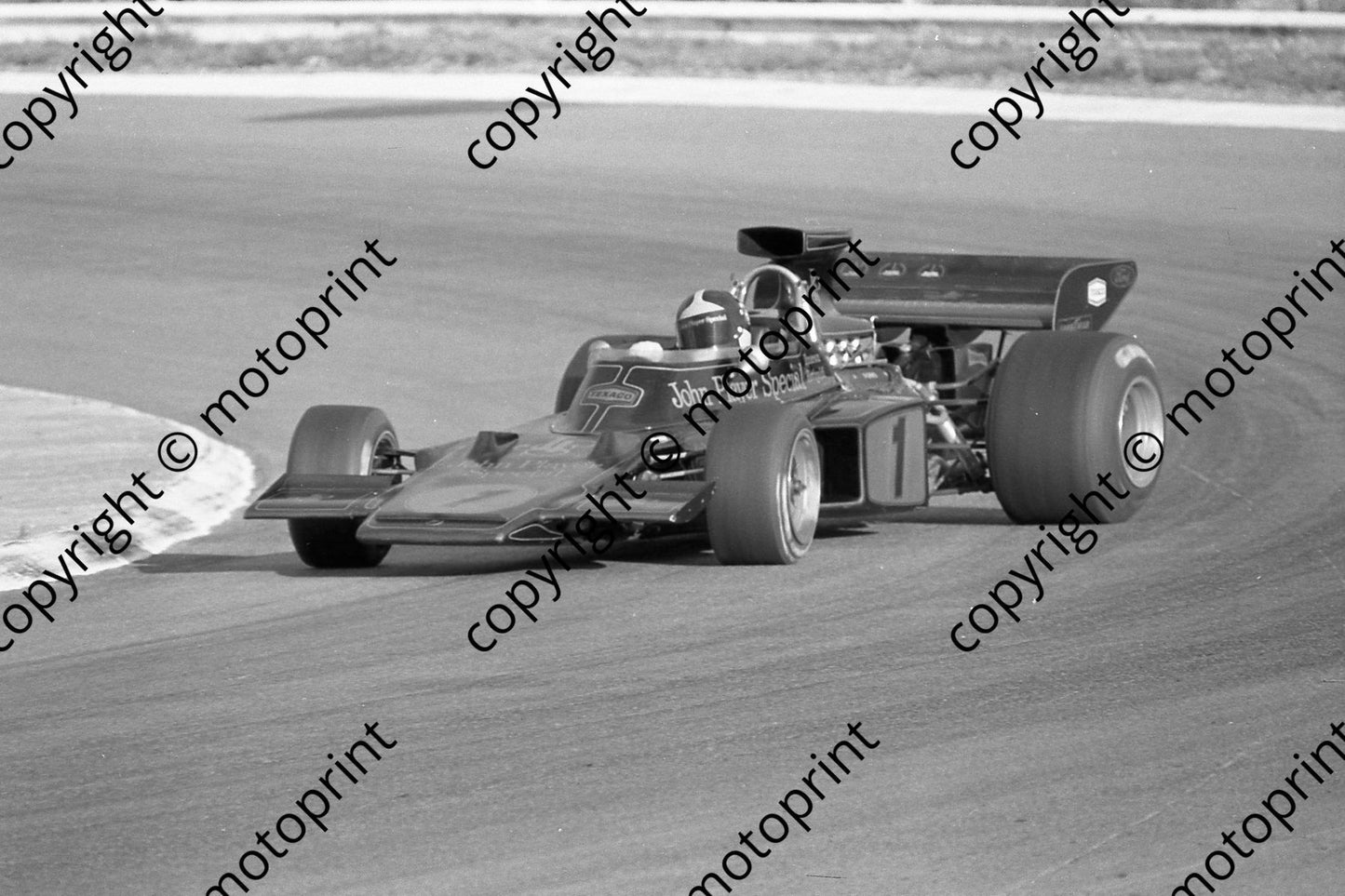 1973 SA GP SS 1 E Fittipaldi Lotus 72-7D (permission Malcolm Sampson Motorsport Photography) (45)