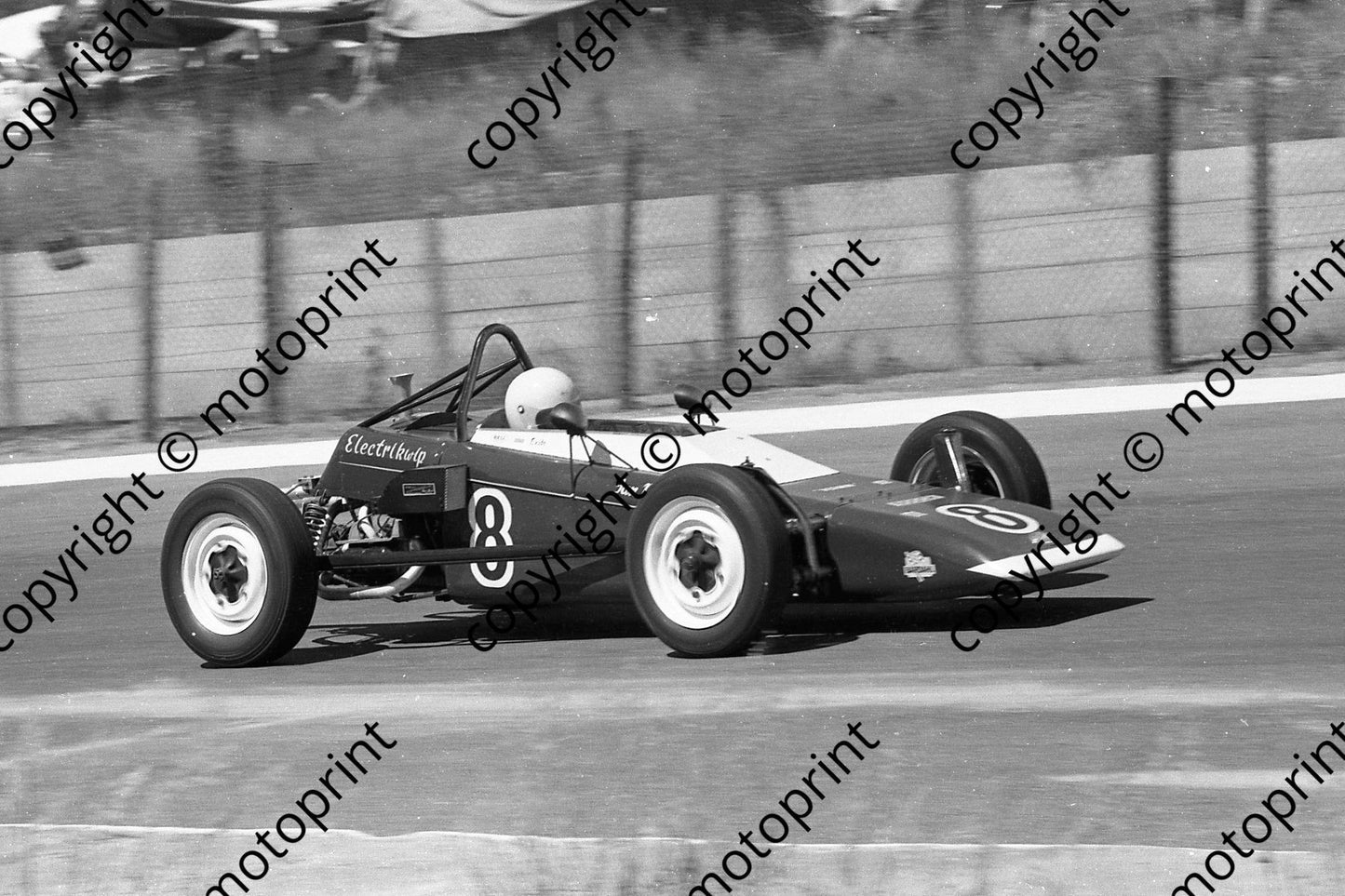 1973 SS FV 8 I McGregor Kya (permission Malcolm Sampson Motorsport Photography)