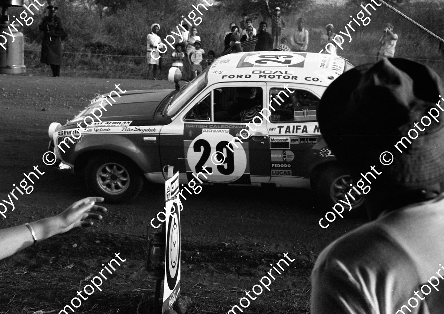1973 Safari 29 Peter Shiyukah, Kim Gatende Escort RS1600SSS 1050 (courtesy Roger Swan) (6)