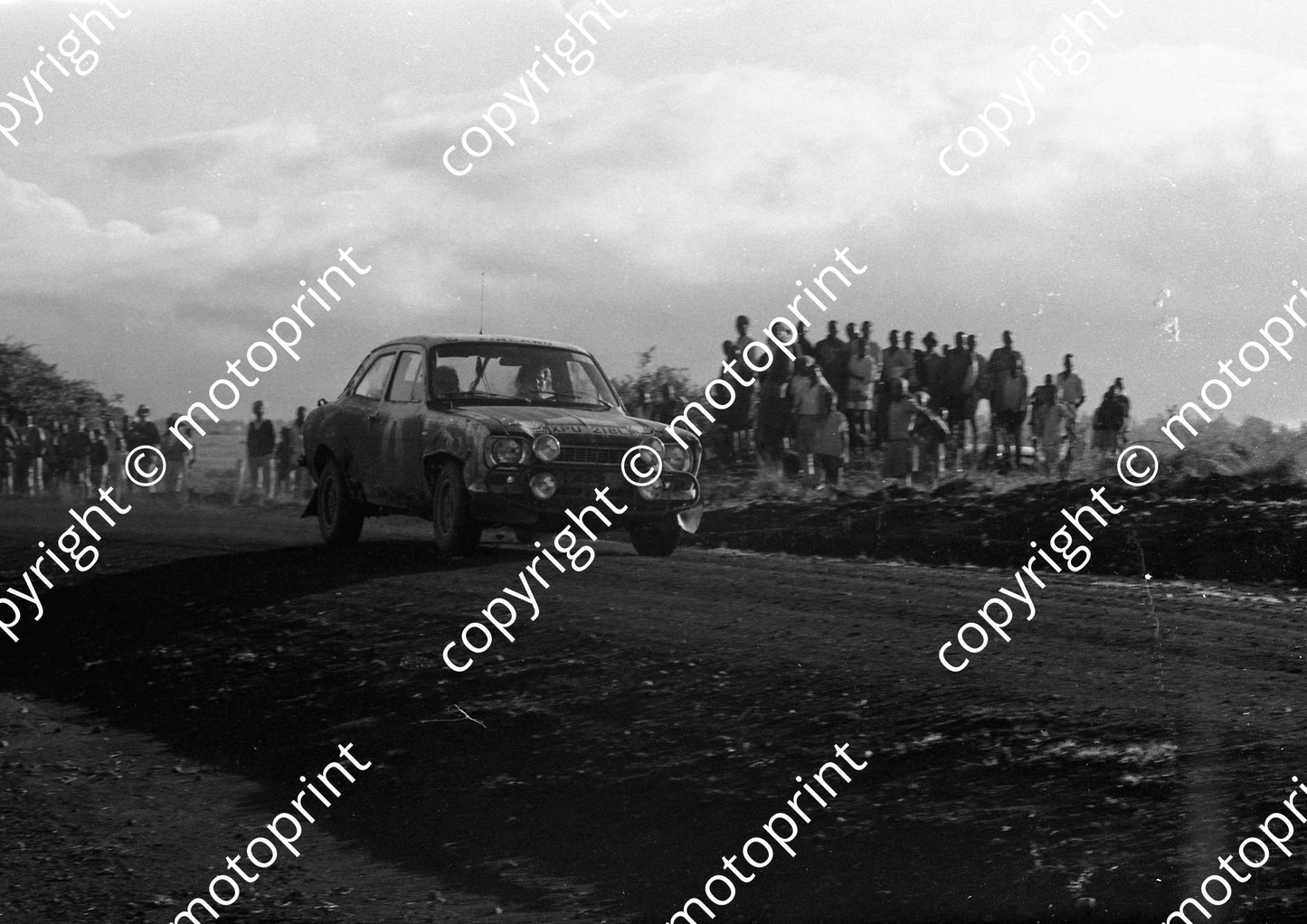 1973 Safari 4 Hannu Mikkola, John Davenport Escort RS1600 Mk1 1049 (courtesy Roger Swan) (14)