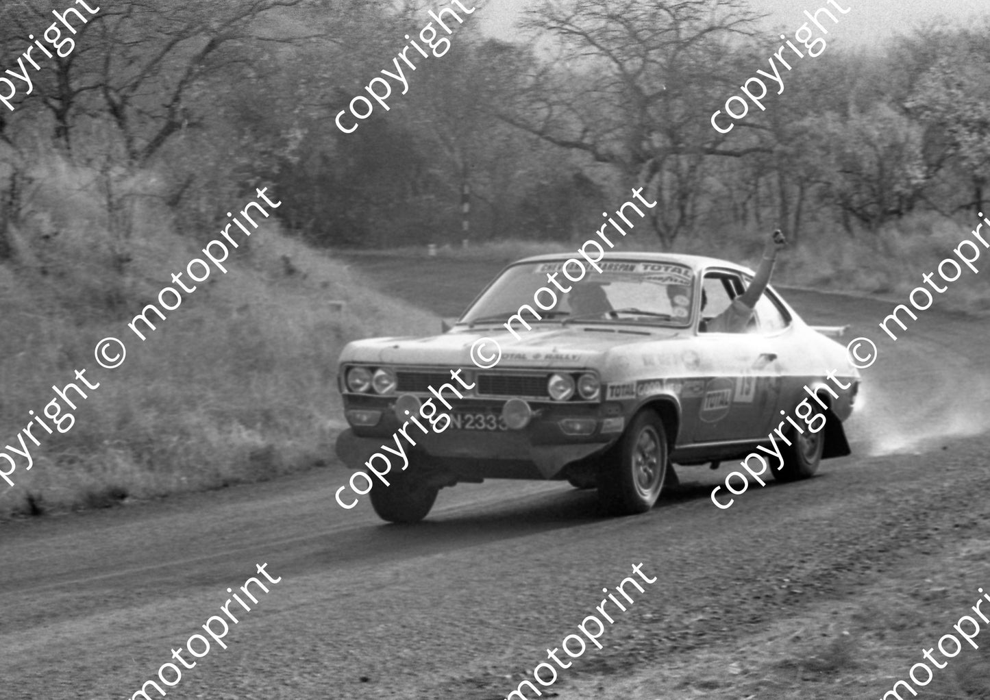 1973 Total 19 Louis Cloete, Mike Hooper Chev CanAm (courtesy Roger Swan) (32)