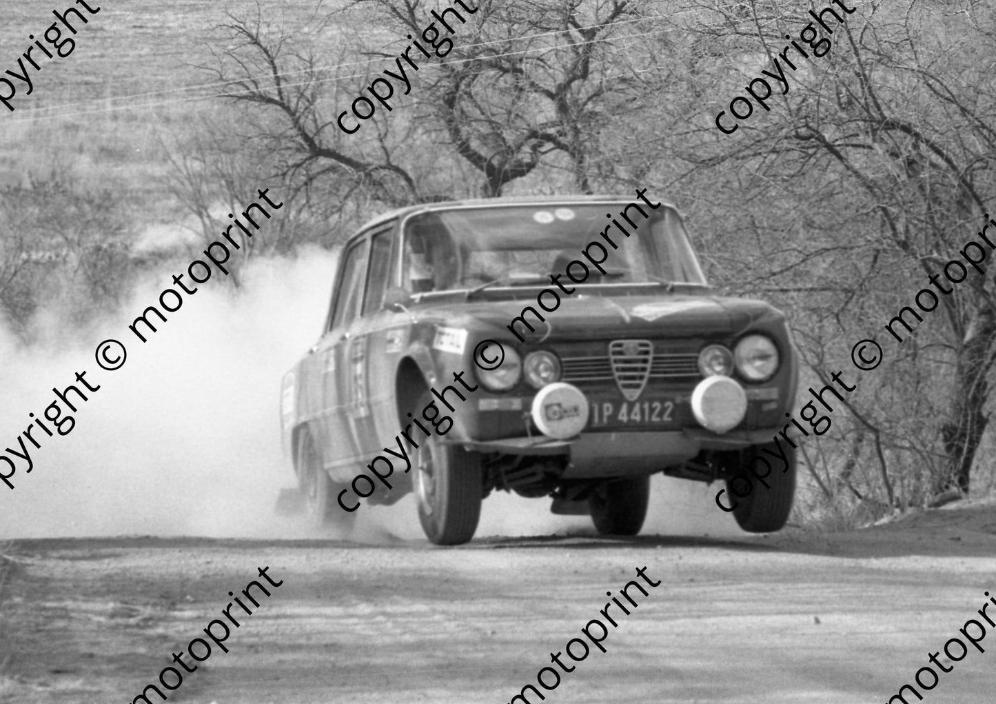 1973 Total 35 Bokkie Steyn, Magdel Steyn Alfa Guilia (Courtesy Roger Swan) (32)