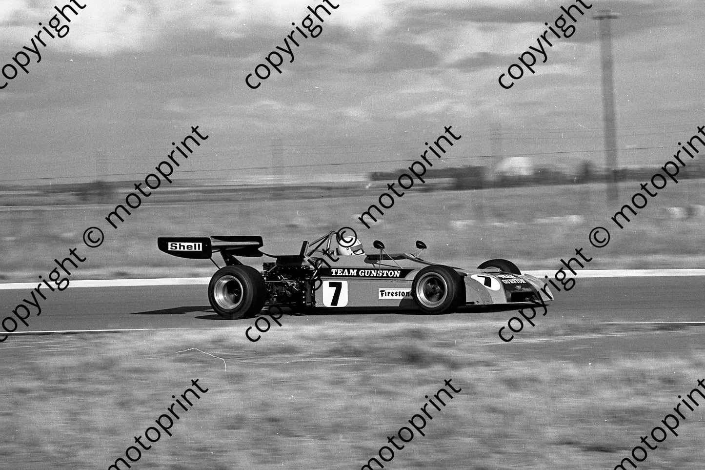 1973 Welkom SS 7 P de Klerk Chevron B25 (permission Malcolm Sampson Motorsport Photography) 1973 Welkom (135)