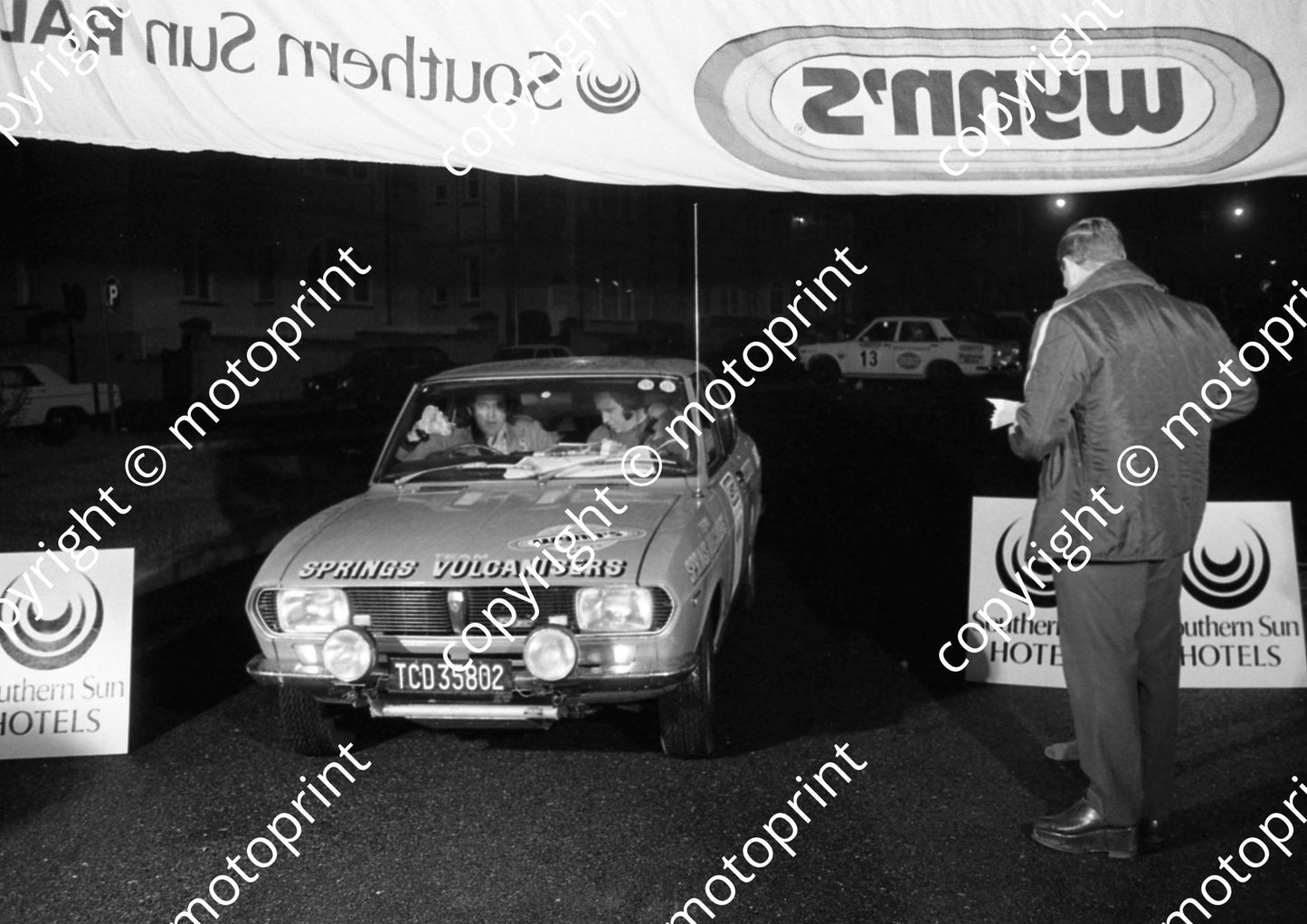 1973 Wynns 11 Natie Ferreira, Roger Gush Mazda 1081 (courtesy Roger Swan) (14)
