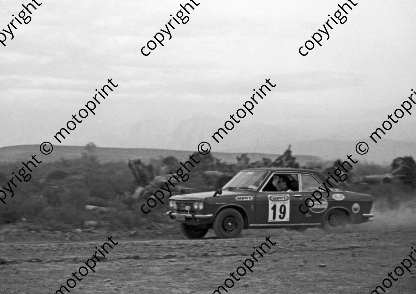 1973 Wynns 19 Neels Vermaak, Spotti Woodhead Datsun 1800 GL Coupe (courtesy Roger Swan) (14)