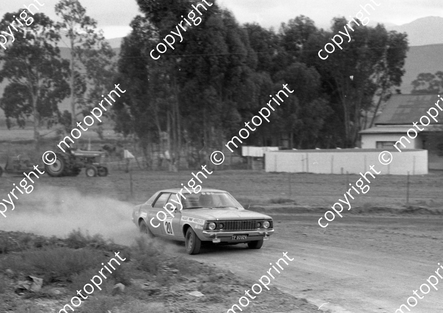 1973 Wynns 20 D de Bruyn. CF Coetsee Rambler Hornet SST (courtesy Roger Swan) (4)