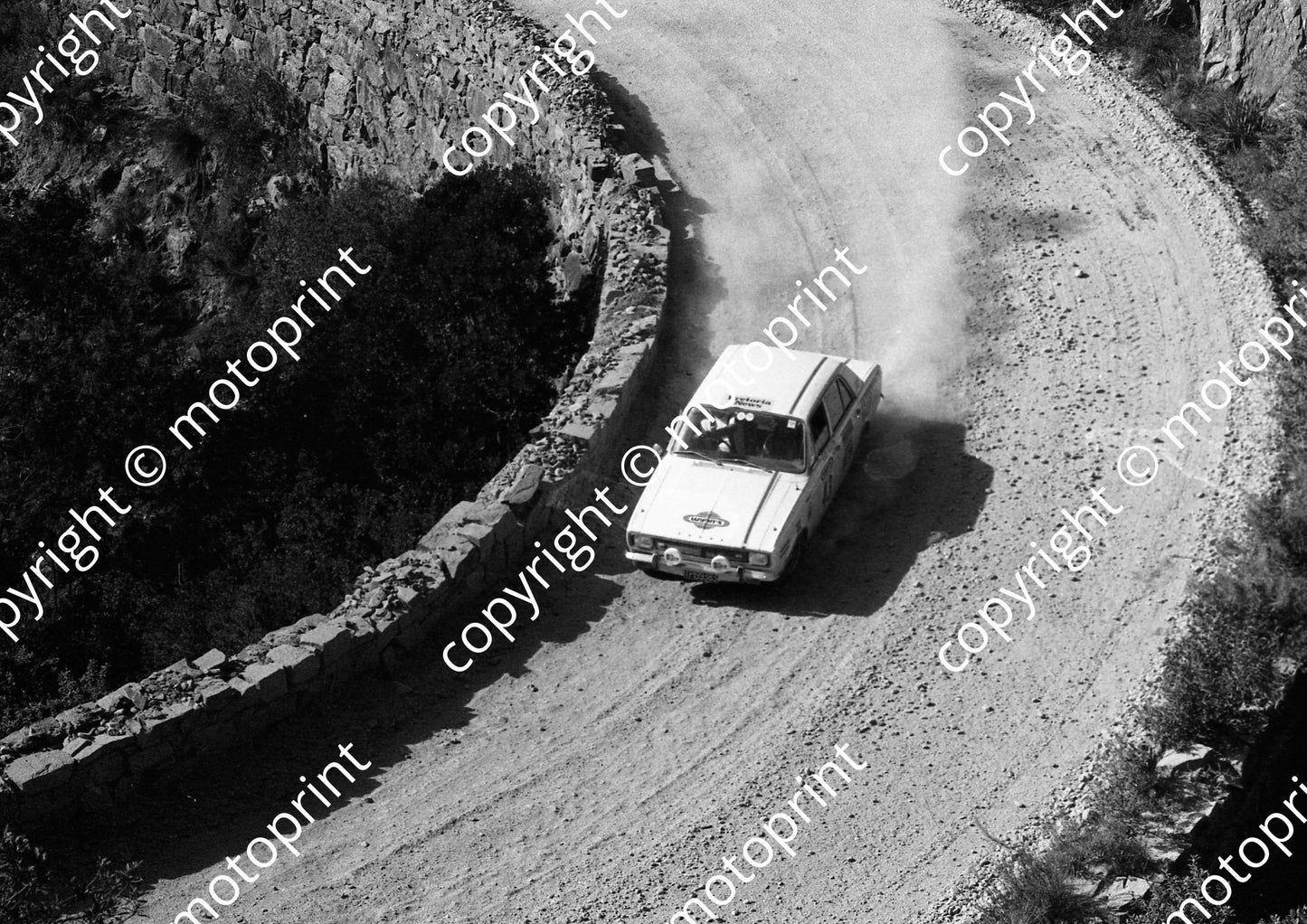 1973 Wynns 43 Mike Allaway, Roger Houghton Hillman Vogue (courtesy Roger Swan) (2)