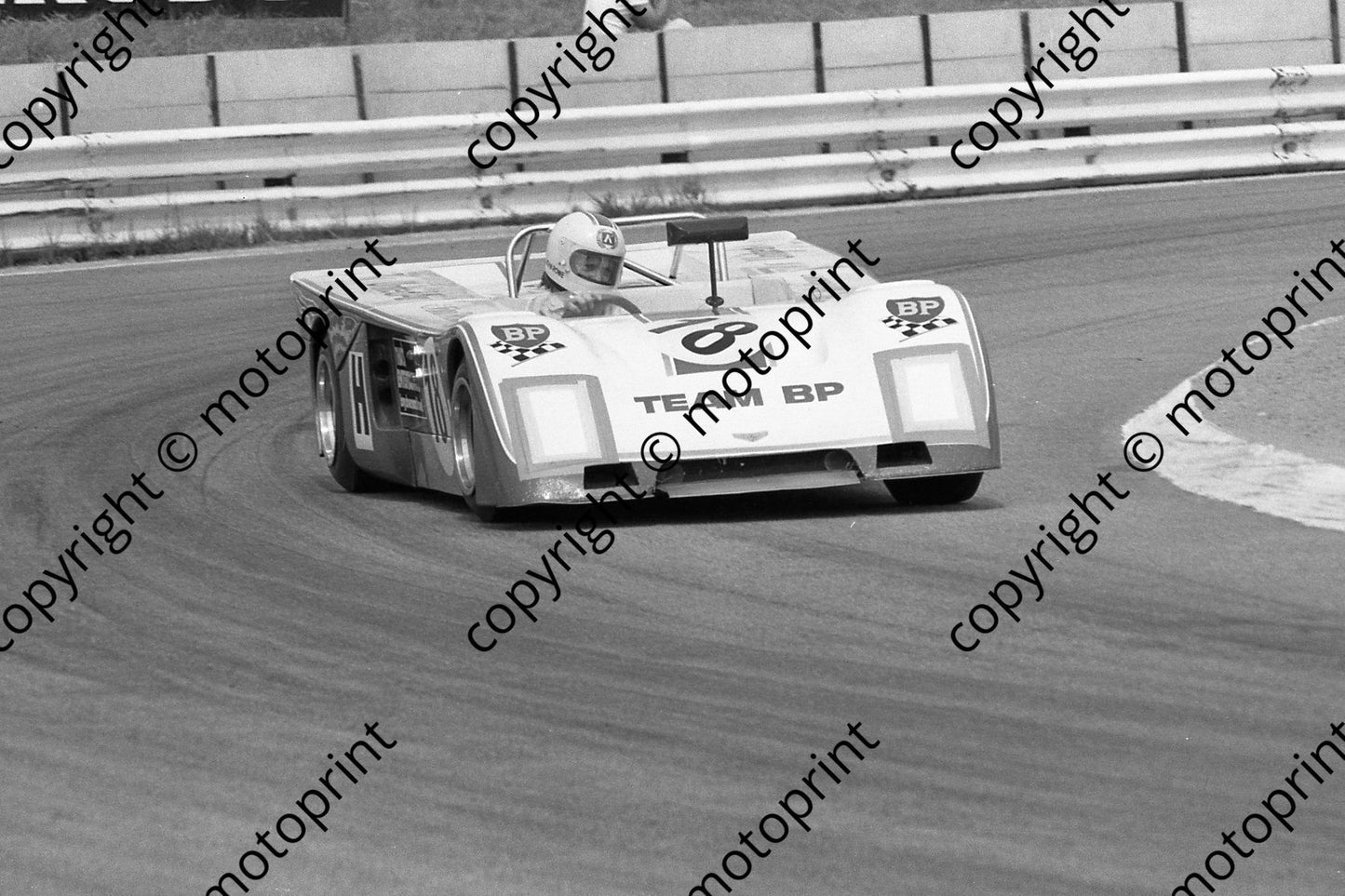 1974 6 hr 18 Chevron B21 Rowe Botha WEC round (permission Roger Swan) (300)