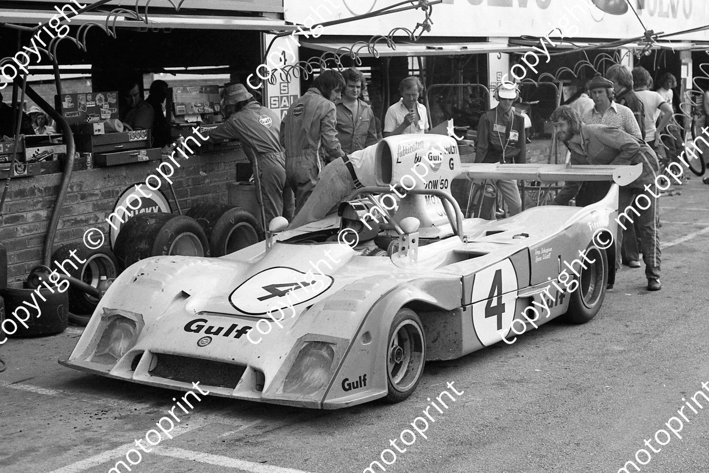 1974 6 hr 4 Mirage pit stop Schuppan Wisell WEC round (permission Malcolm Sampson Motorsport Photography) 394