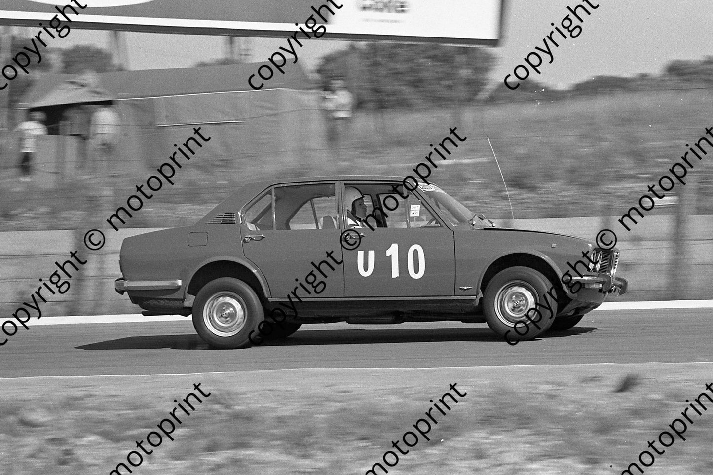 1974 Kya SL Gp 1 U10 S Terblanche Alfetta (permission Malcolm Sampson Motorsport Photography) (89)