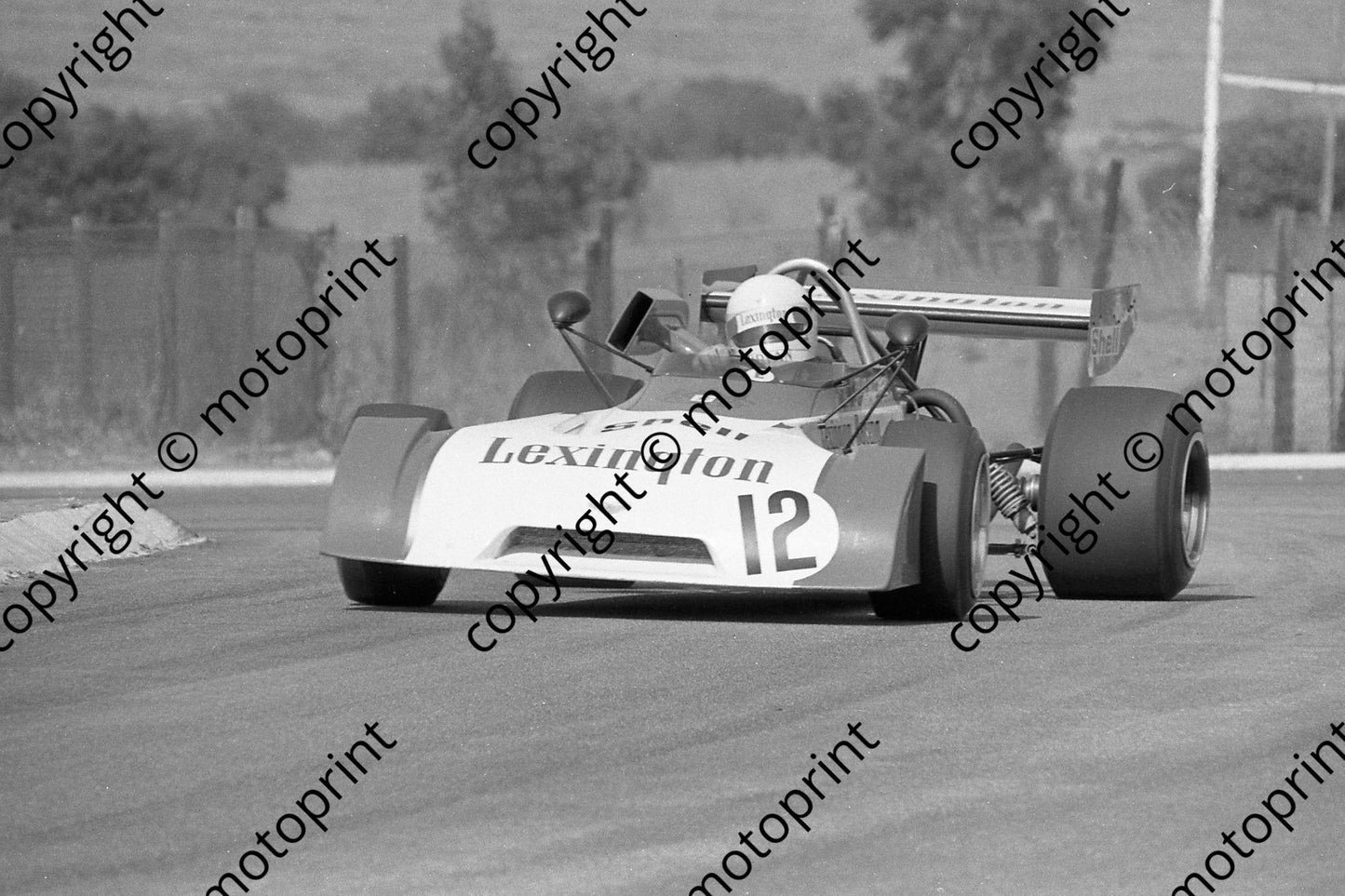 1974 Kya SS 12 B van Hage Chevron B25 (permission Malcolm Sampson Motorsport Photography) (4)