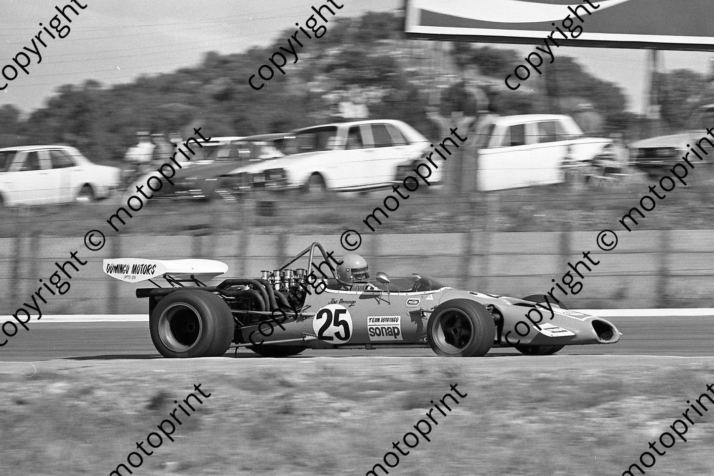 1974 Kya SS 25 J Domingo McL M10 (permission Malcolm Sampson Motorsport Photography) (2)