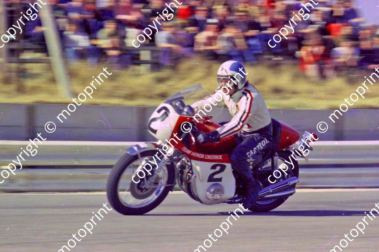 1974 MC Kya 2 Errol Cowan Honda (permission Malcolm Sampson Motorsport Photography)742