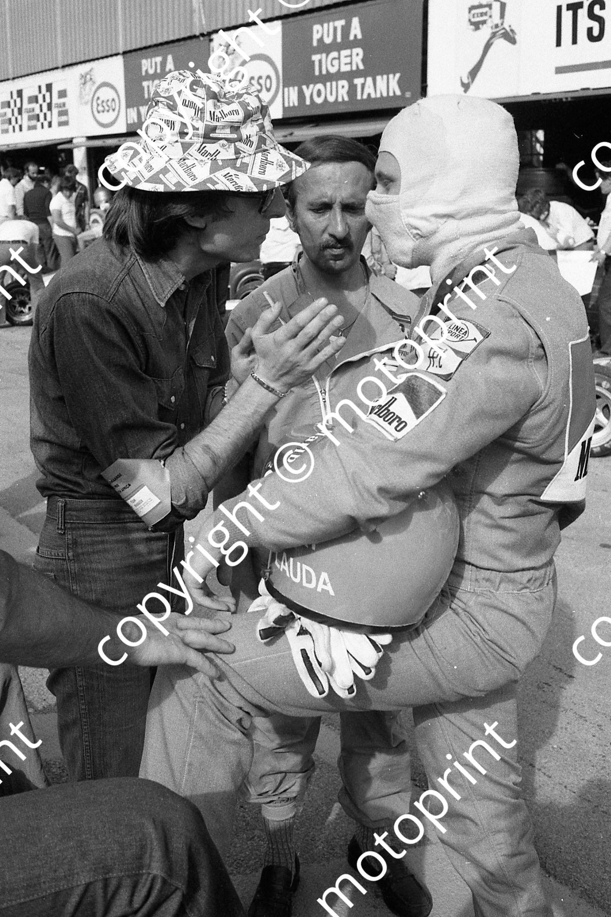 1974 SA GP 0 Niki Lauda (Courtesy Roger Swan) 059