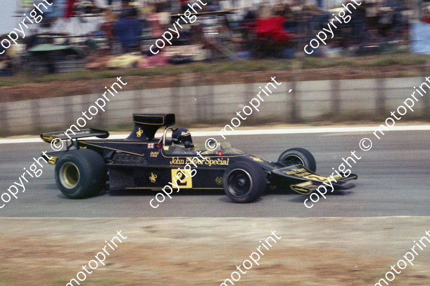 1974 SA GP 2 J Ickx Lotus 76 (permission Malcolm Sampson Motorsport Photography) (3)