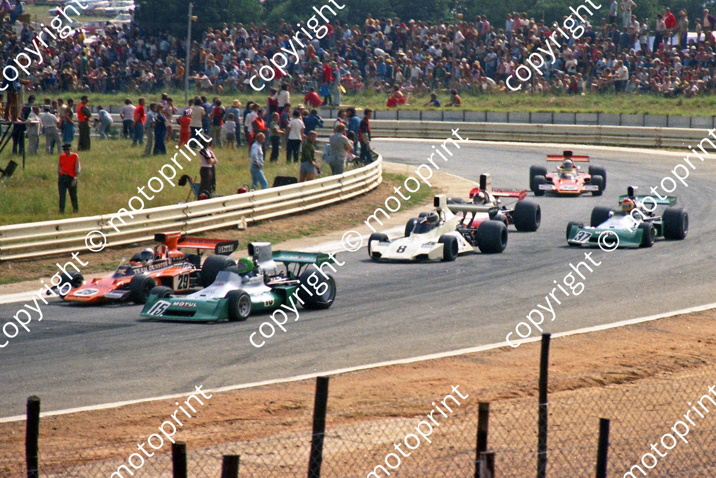 1974 SA GP Ian Scheckter Lotus 72, Henri Pescarolo BRM P160, RIchard Robarts Brabham BT44, Francois Migault BRM, Eddie Keizan Tyrrell, Paddy Driver Lotus 72 (Colin Watling Photographic) - Copy