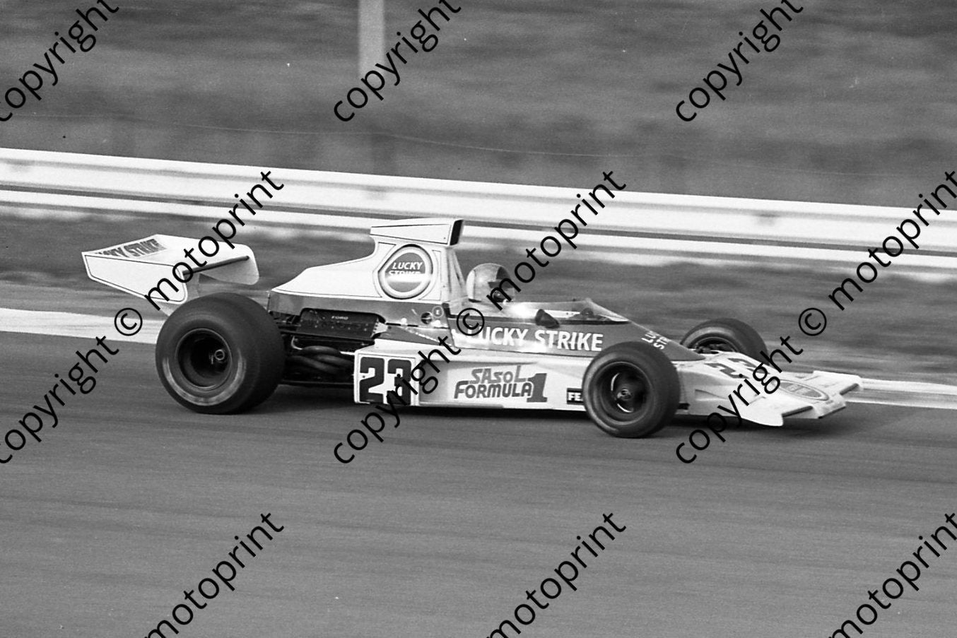 1974 SA GP SS 23 Charlton McLaren M23-2 (permission Malcolm Sampson Motorsport Photography) (579)