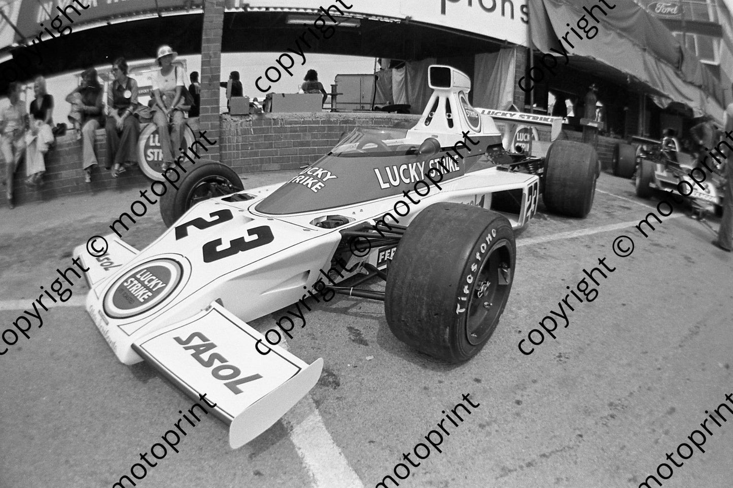 1974 SA GP SS 23 Dave Charlton McLaren M23-2 (permission Malcolm Sampson Motorsport Photography) (582)