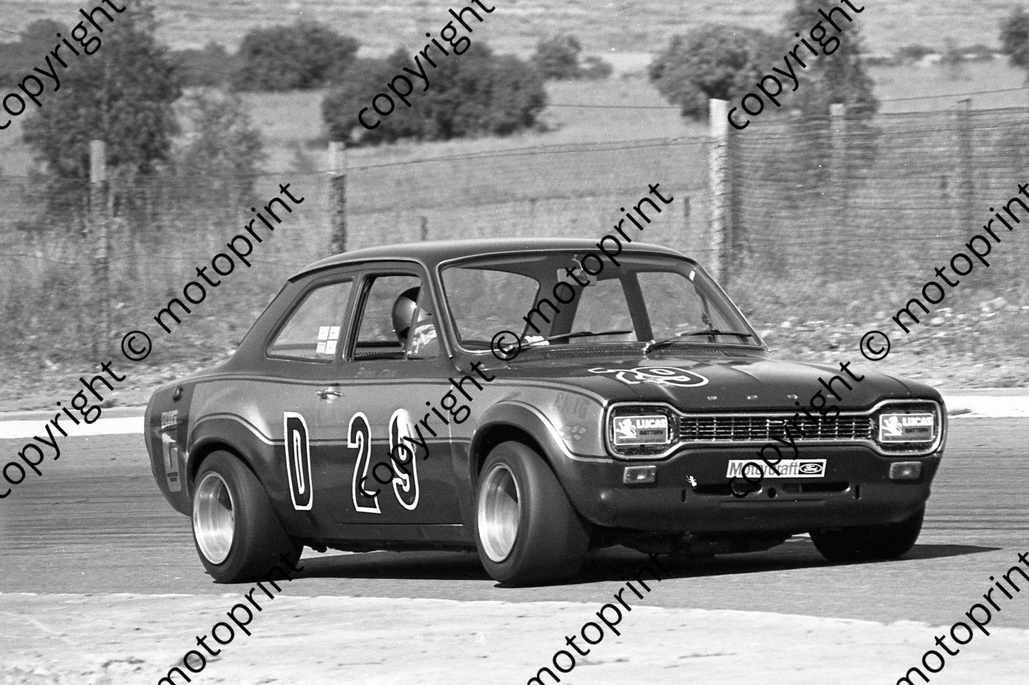 1974 SL Star prod D29 Escort GT B Cook (permission Malcolm Sampson Motorsport Photography) (2)