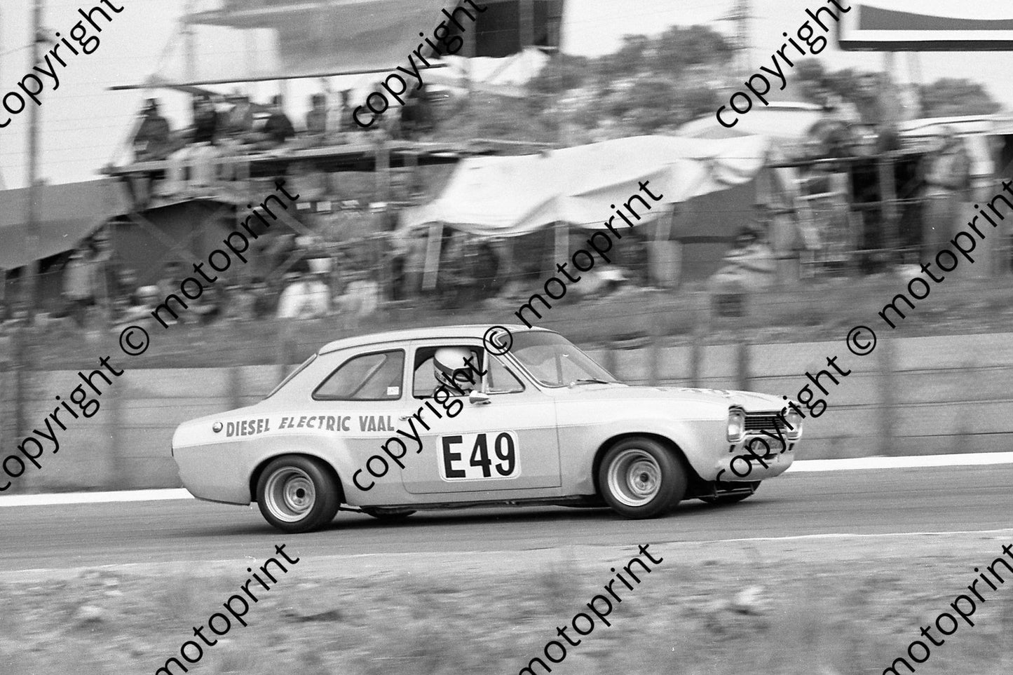 1974 SL Star prod E49 Escort C Clay (permission Malcolm Sampson Motorsport Photography) (3)