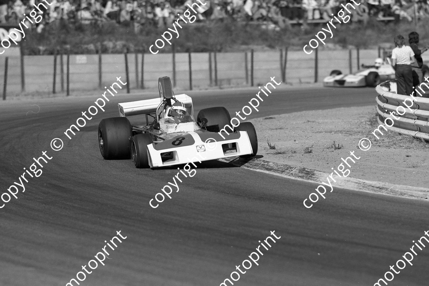 1975 Kya 8 L Booysen Surtees TS9 Domingo car (permission Malcolm Sampson Motorsport Photography) 241