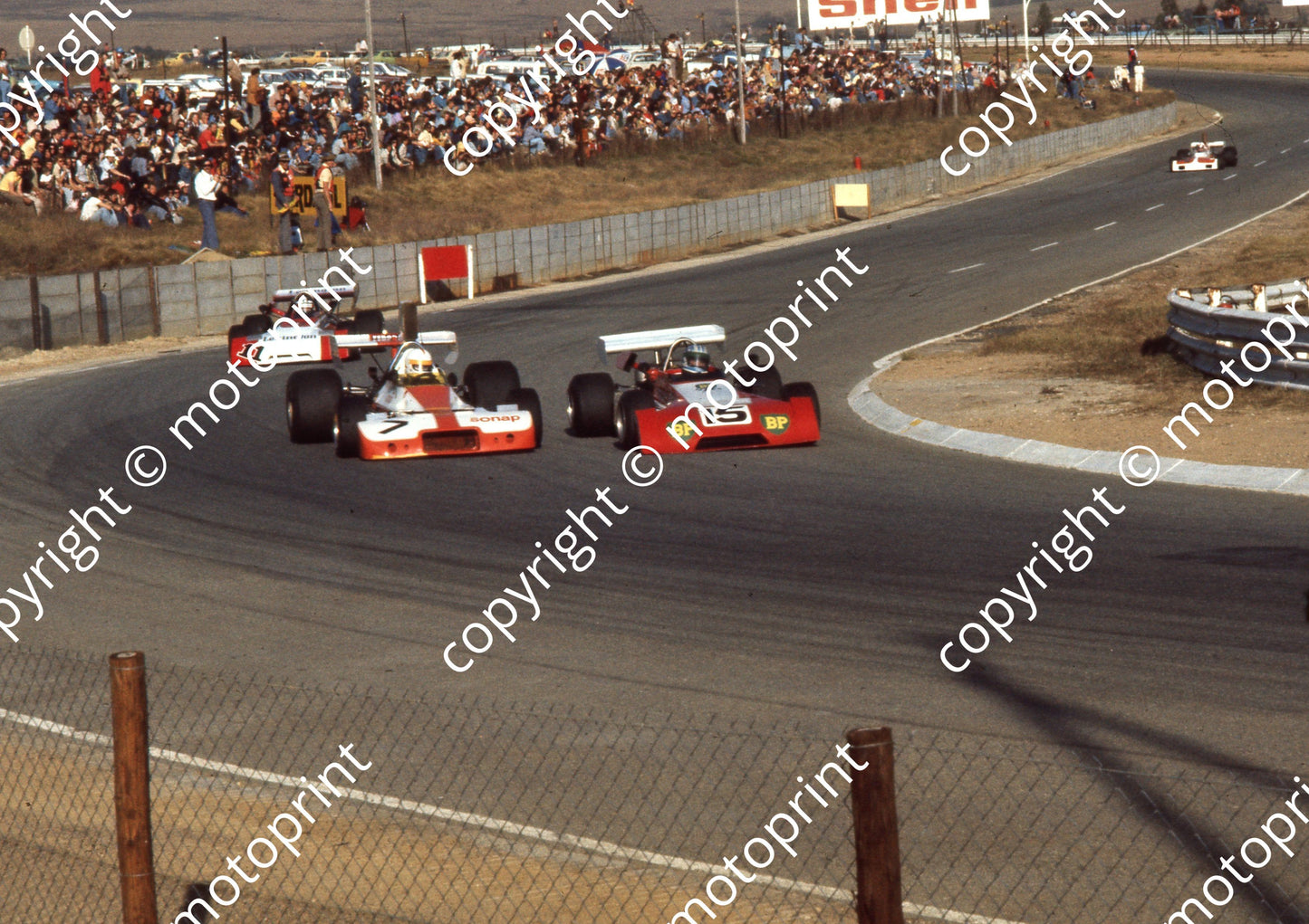 1975 Kya Republic 15 Tony Martin Chevron B20 7 Mike Domingo Brabham BT33 11 Roy Klomfass Chevron B25 (Ben van Rensburg) (4)