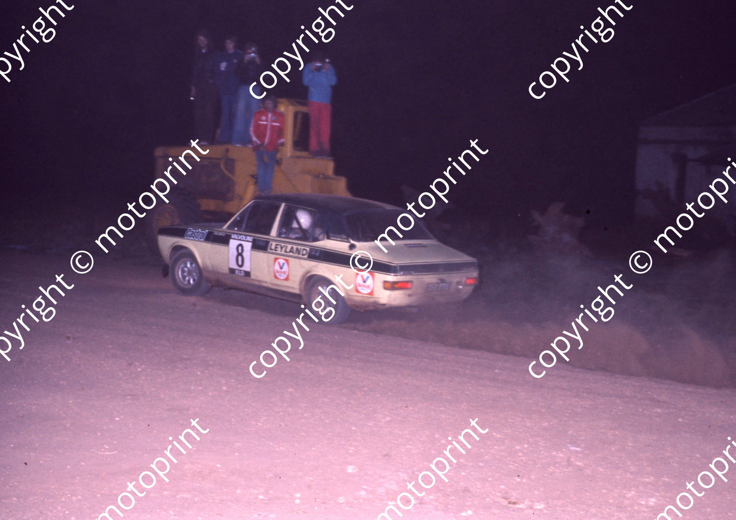1975 Valvoline 8 (courtesy Roger Swan) (6)