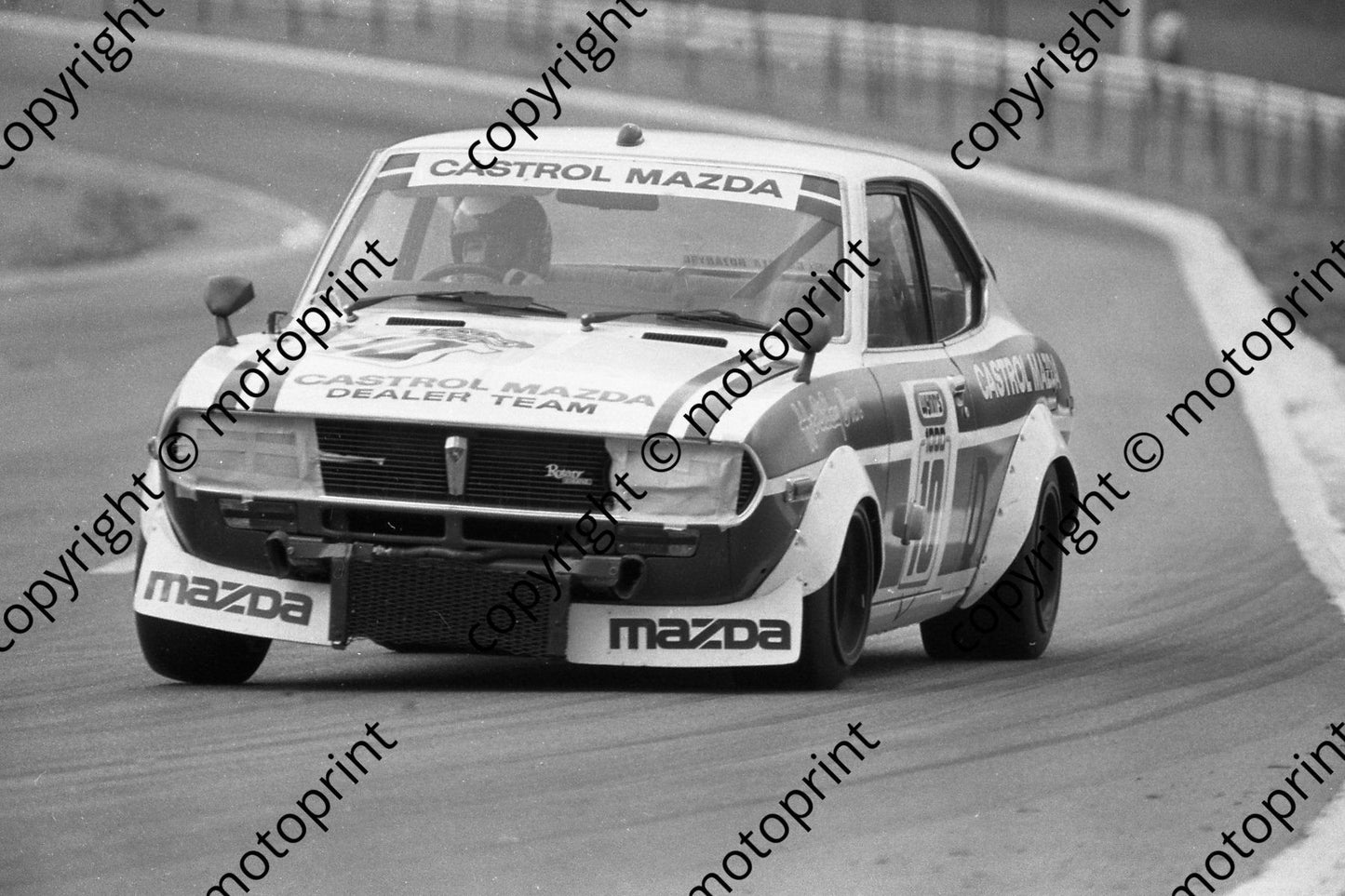 1975 Wynns 10 Mazda Capella Charlton Nieman (permission Malcolm Sampson Motorsport Photography) (2)