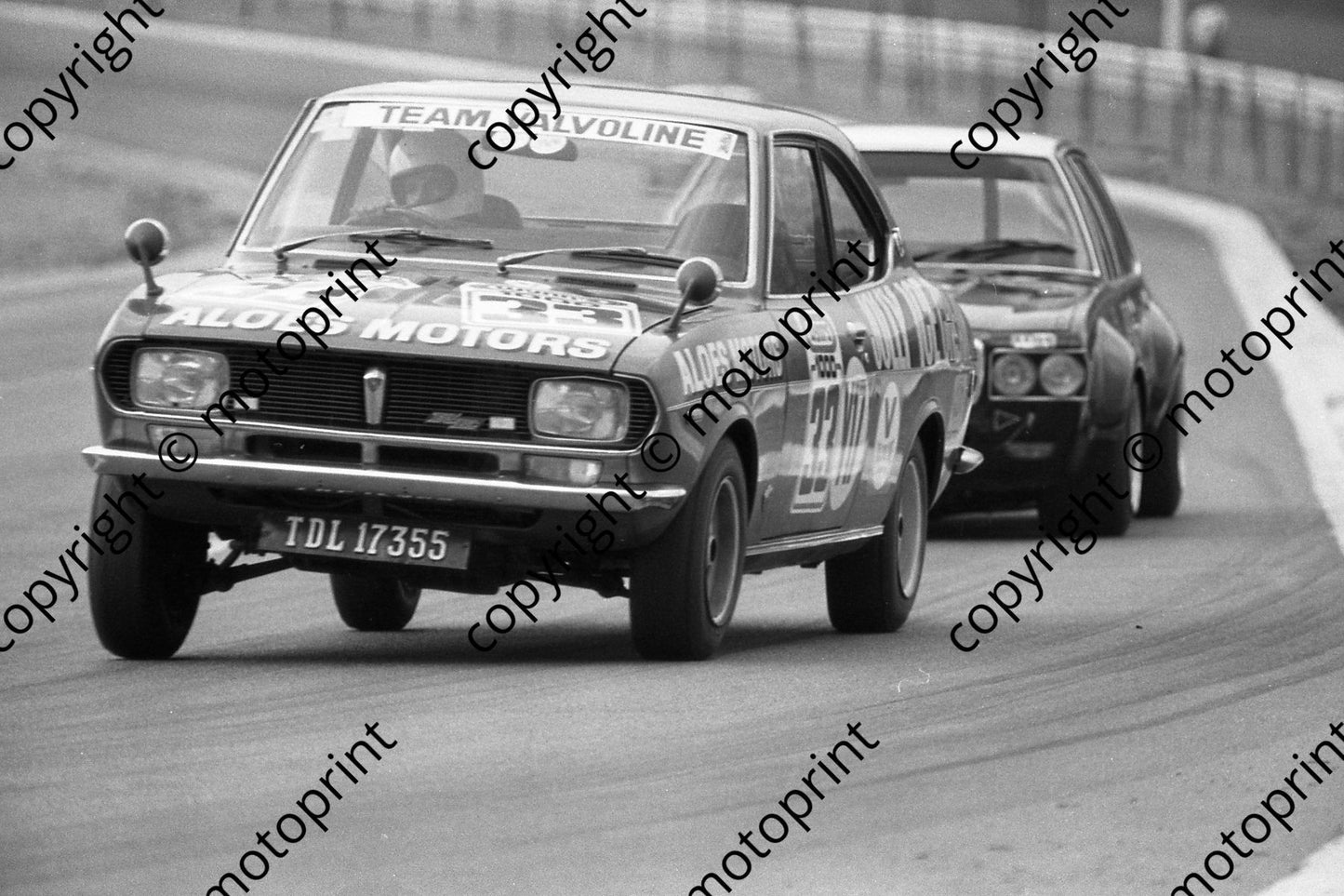 1975 Wynns 33 Mazda RX2 Hepburn K Swanepoel (permission Malcolm Sampson Motorsport Photography)