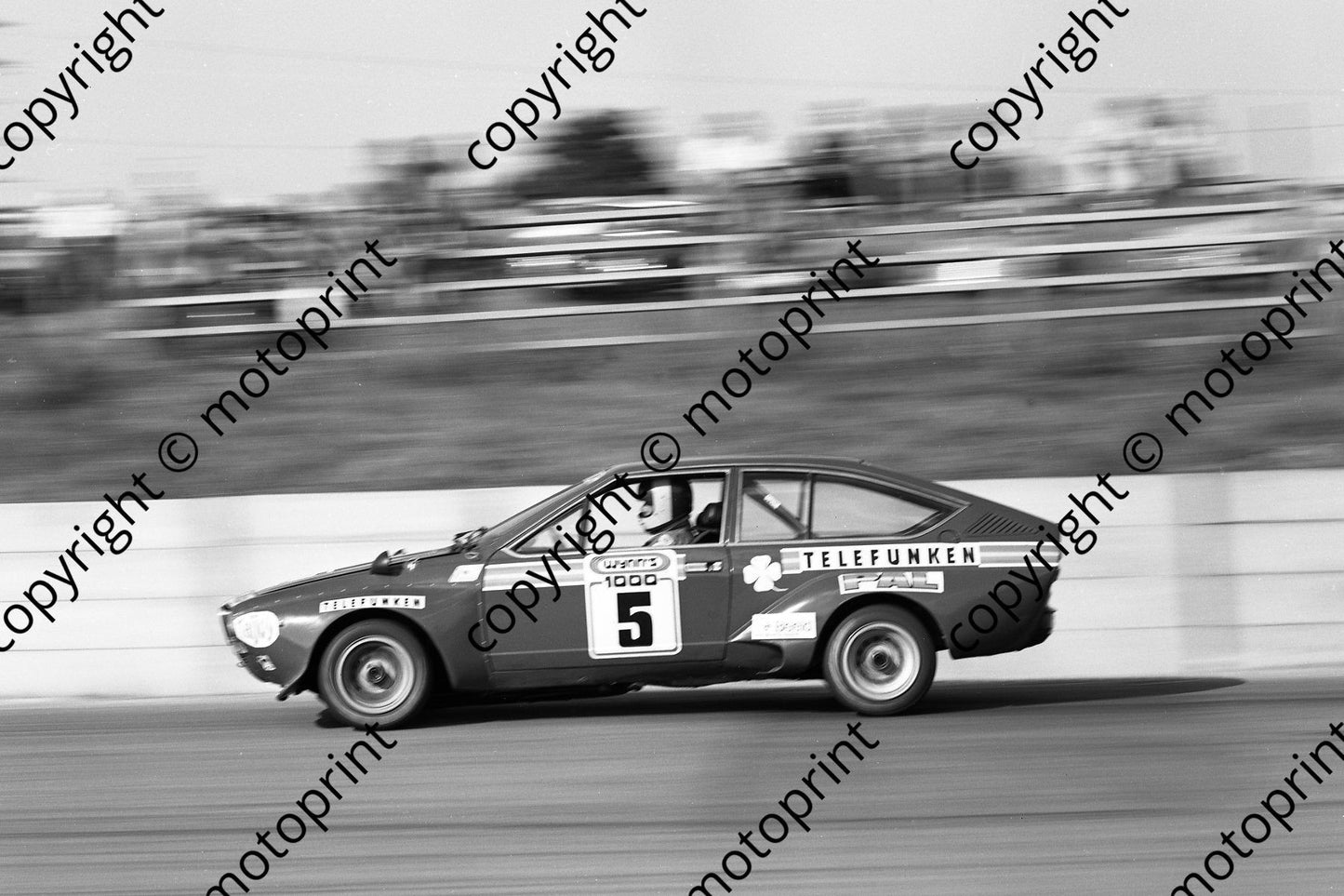 1975 Wynns 5 Alfetta GT Merzario Dini (permission Malcolm Sampson Motorsport Photography) 293