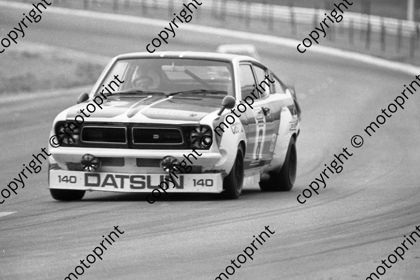 1975 Wynns 8 Datsun 140Y Takahashi Kitano (permission Malcolm Sampson Motorsport Photography) (3)