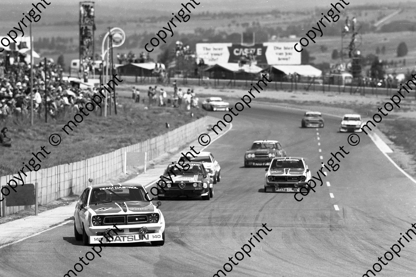 1975 Wynns mid-field Clubhouse 8 Datsun 140Y_ 5 Alfa Merzario (permission Malcolm Sampson Motorsport Photography) Dini