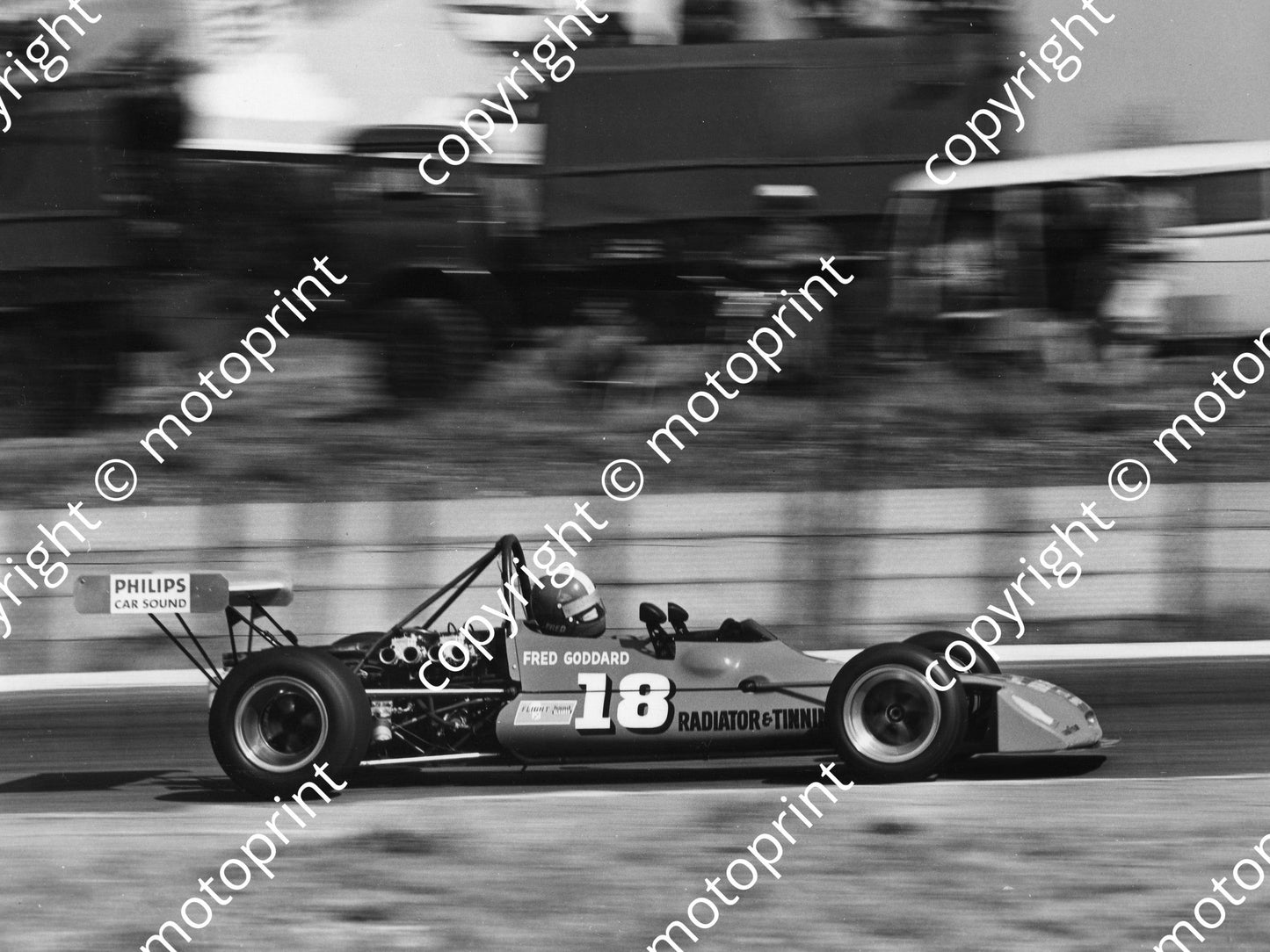 1976 FA Kya 18 Fred Goddard Palliser (permission Malcolm Sampson Motorsport Photography) 235