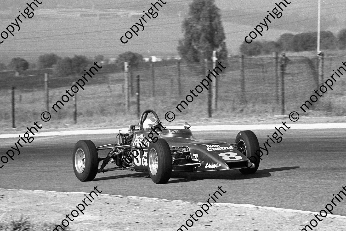 1976 FF Kya 8 Desire Wilson Merlyn Mk25 (permission Malcolm Sampson Motorsport Photography)(1)