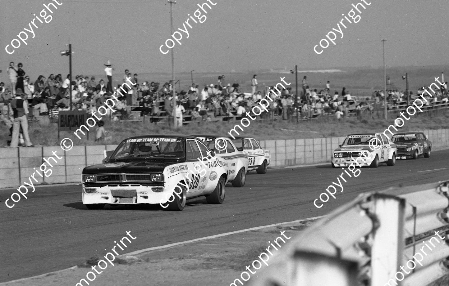 1976 Star prod B28 Firenza T Viana B23 Viva GT R Thomas B22 Alfetta A Chatz (permission Malcolm Sampson Motorsport Photography) 174