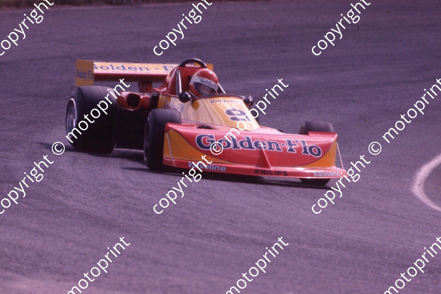 1977 FA Hesketh Len Booysen March 76B (3)