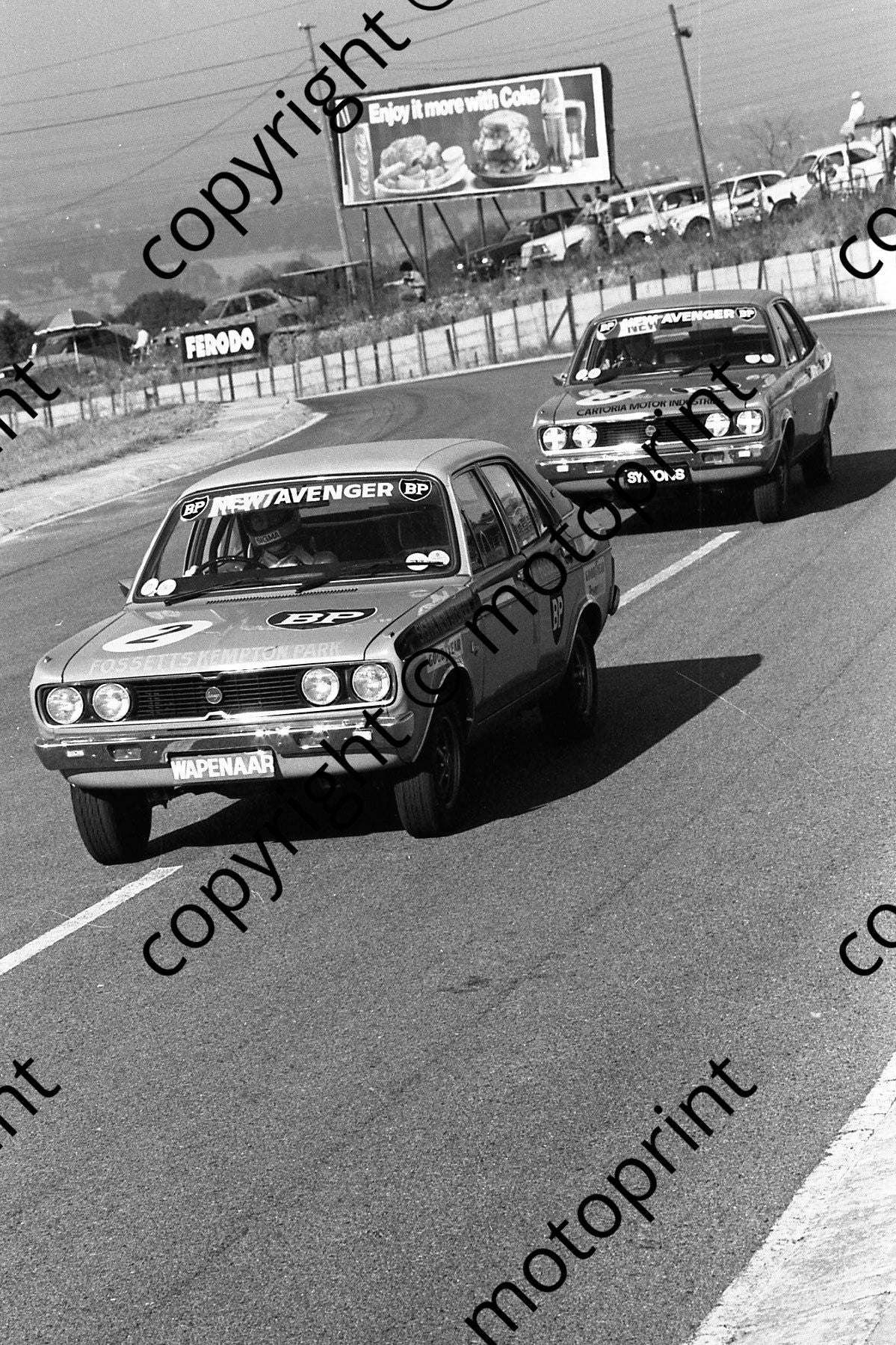 1977 Kya SL Press and photographers Piet Wapenaar Symons (permission Malcolm Sampson Motorsport Photography) 1977 Kya FA (25)