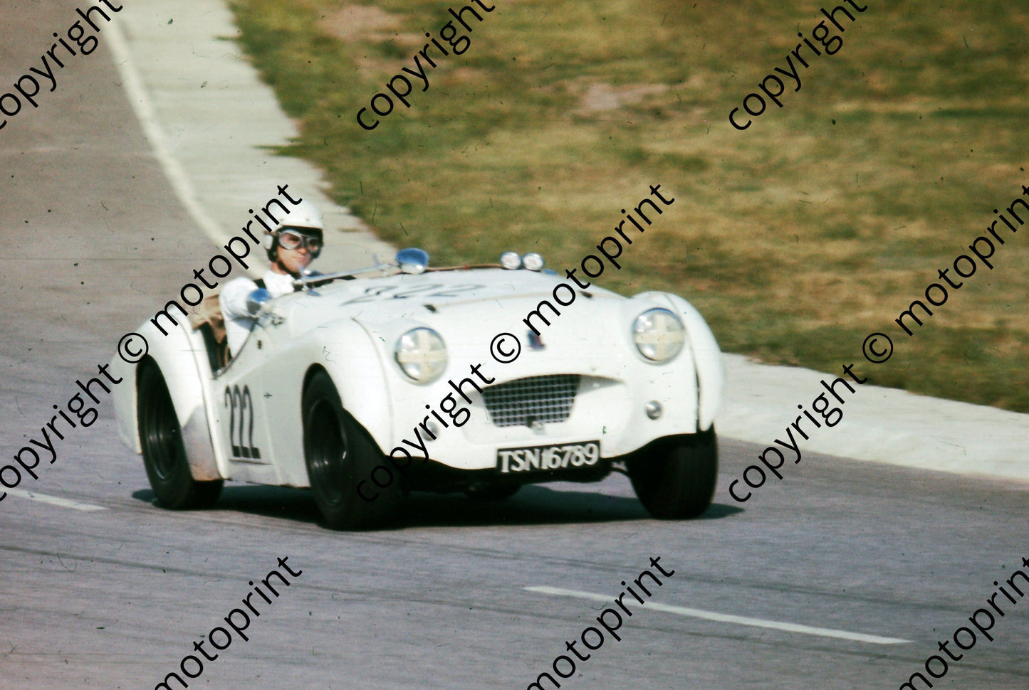 1977 Kyalami HRCR 222 Andrew Swan TR2(courtesy David Swan) (34)