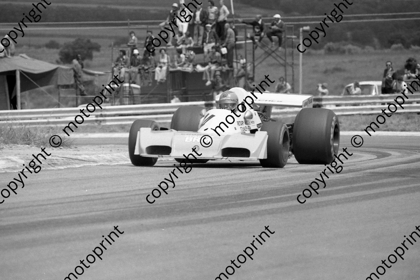 1977 SA GP 14 Larry Perkins Rotary Watches Stanley BRM P201B (permission Malcolm Sampson Motorsport Photography) (2)