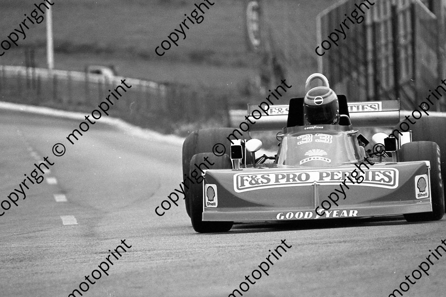 1977 SA GP 33 Boy Hayje March 761 (permission Malcolm Sampson Motorsport Photography) (3)